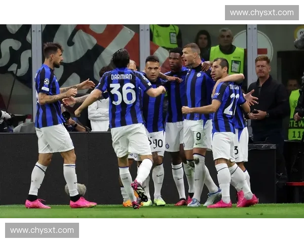 门兴格拉德巴赫与国际米兰激战正酣 谁能笑到最后晋级欧冠淘汰赛