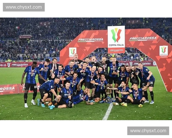 重温国际米兰巅峰对决展现蓝黑军团激情与荣耀瞬间